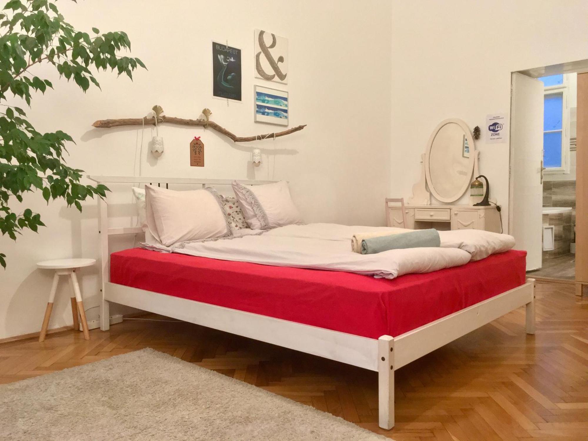 Gaia Astoria Hostal