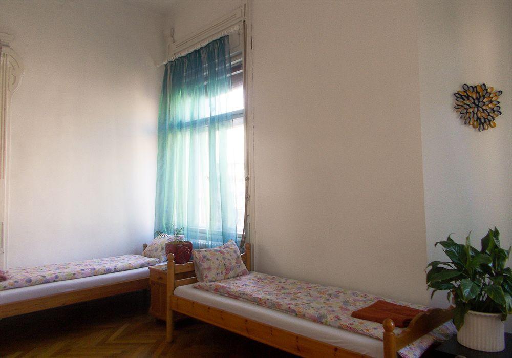 Hostal Gaia Astoria Budapest