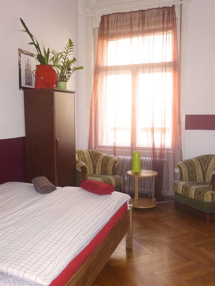 Gaia Astoria Hostal